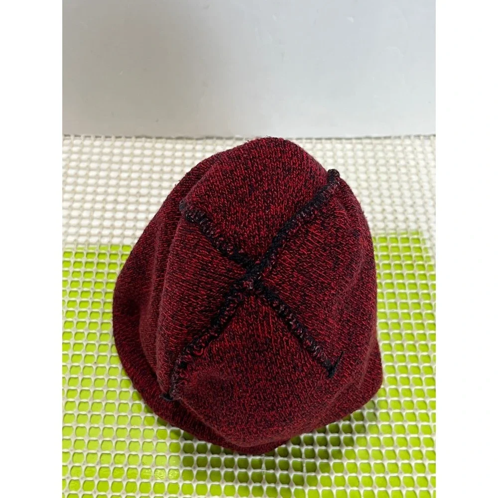 Carhartt Knit Cuffed Beanie Hat Burgundy Red Heather Marl Logo Patch EUC
